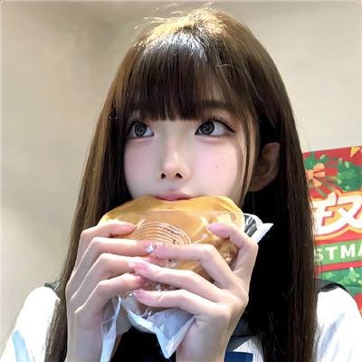 看她轻轻的飞起